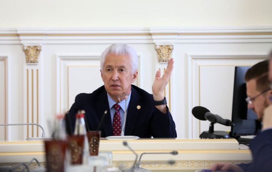 Владимир Васильев: «Мы с вами выходим на дорогу – открытую, ясную, которая ведет от власти к людям»