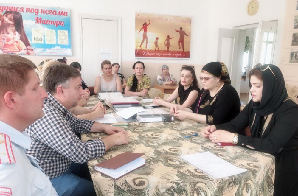 ГБУ РД КЦСОН МО «Хасавюртовский район» состоялось межведомственное совещание.