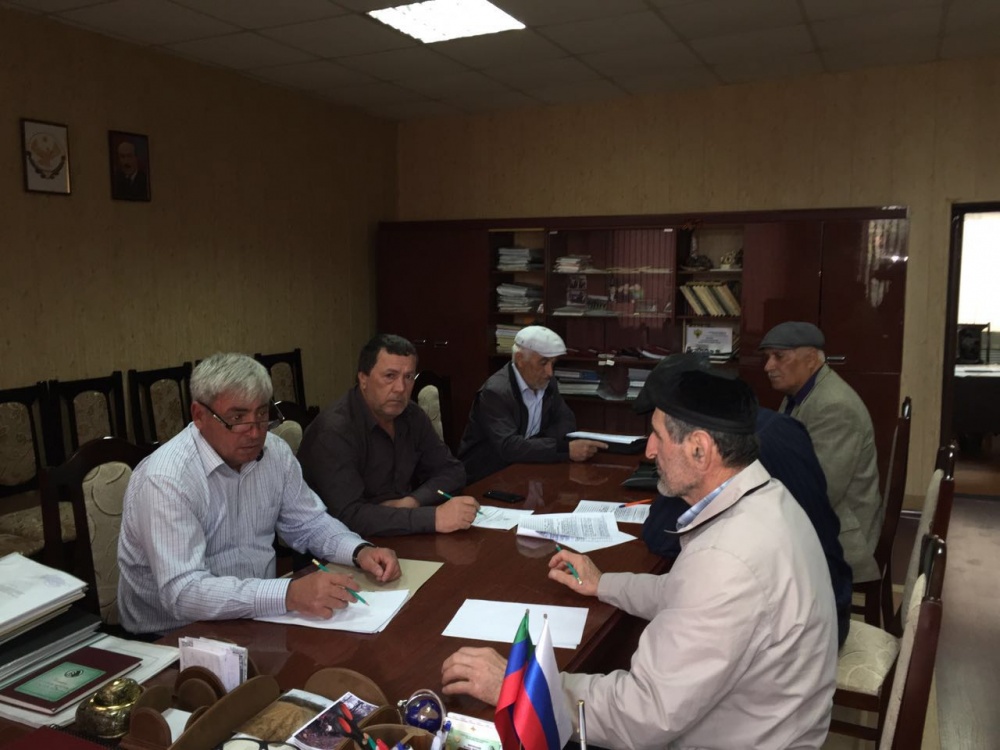 В Лесничестве Хасавюртовского района  обсудили текущую ситуацию со сбором арендной платы.
