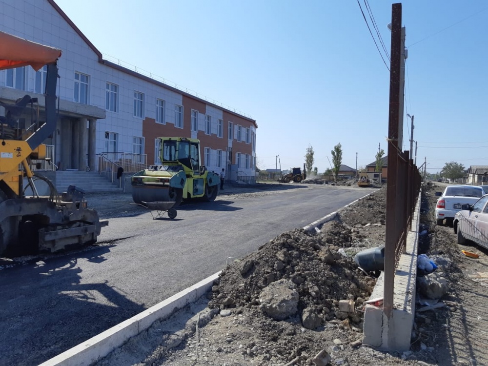 Власти  Хасавюртовского района  провели комплексную  инспекцию строящихся объектов в рамках реализации федеральных и республиканских программ.