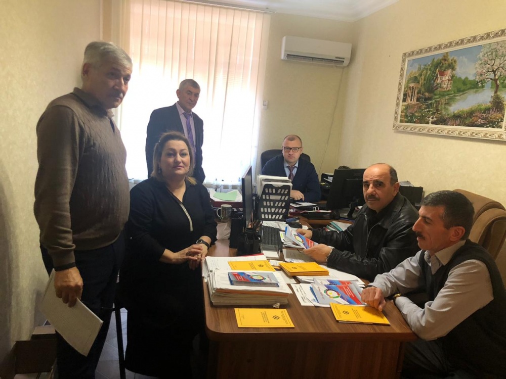 В управлении образования Хасавюртовского района провели круглый стол «  Дети – наше будущее».