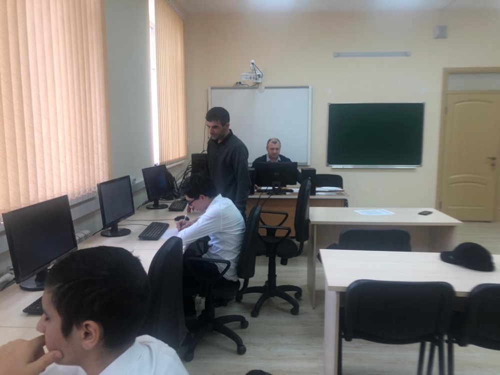 В Хасавюртовском районе прошла Олимпиада по информатике, завершающая муниципальный этап.