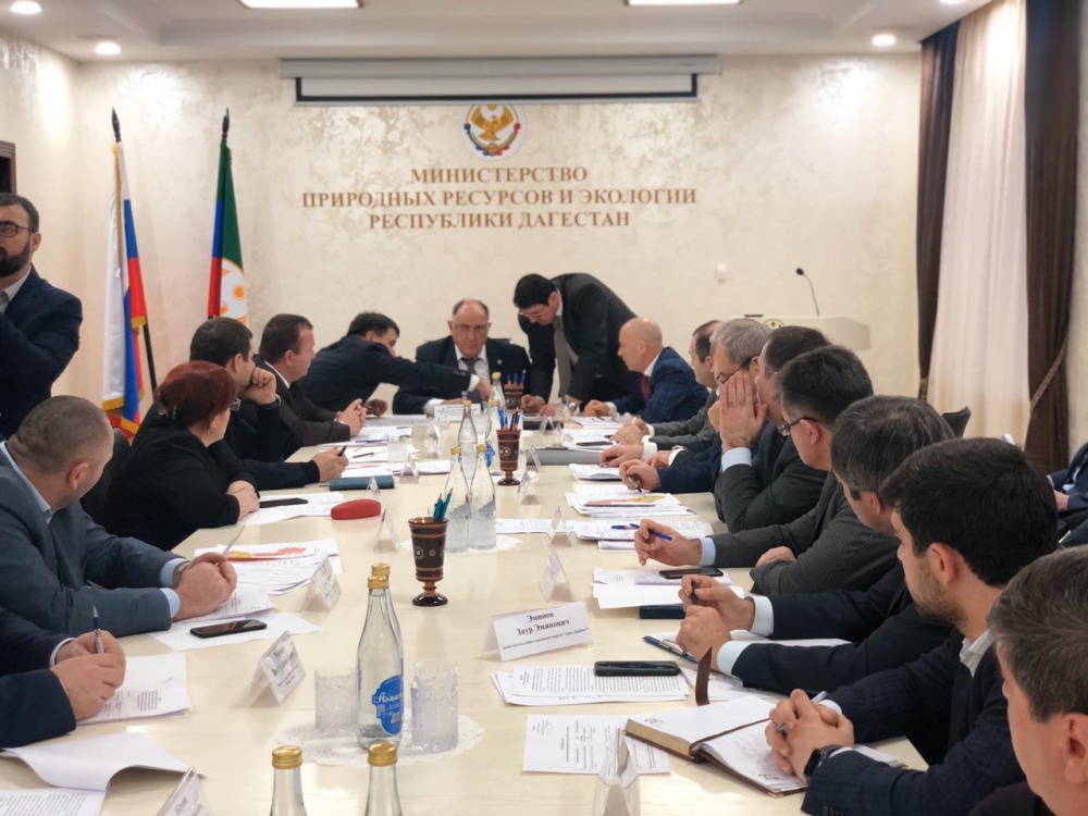 Глава Хасавюртовского района принял участие в Республиканском совещании по вопросам строительства и обустройства полигонов под ТКО