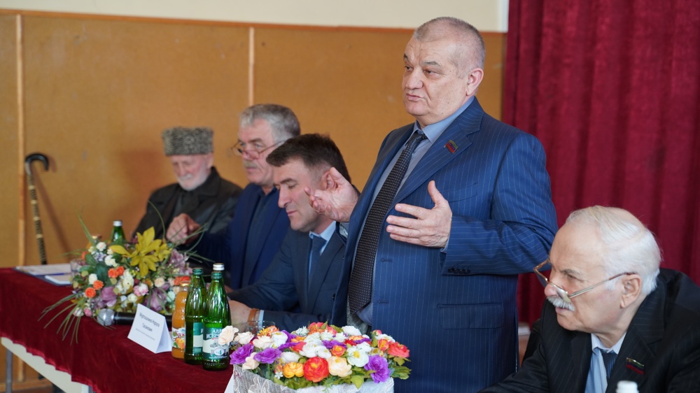 Встреча депутатов НС РД с жителями Цияб-Ичичали