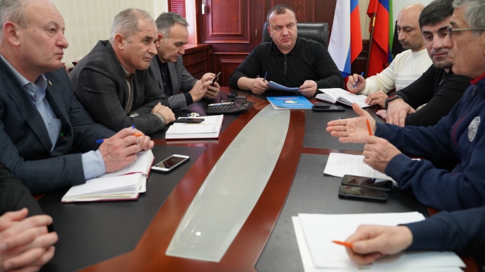 Внеочередное заседание оперативного штаба КЧС Хасавюртовского района.