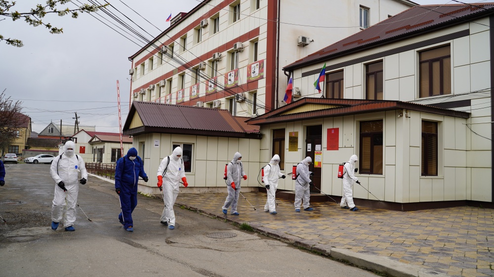 В Хасавюртовском районе провели масштабные дезинфекционные мероприятия