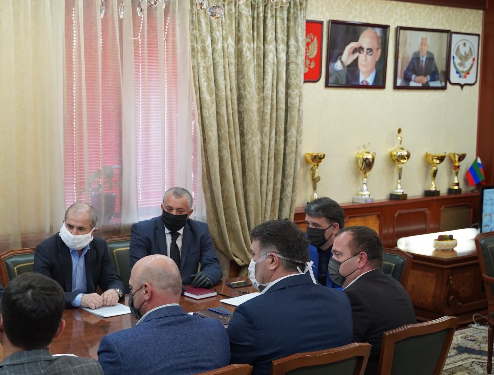 В Хасавюртовском районе продолжается реализация плана  « Дорожной карты» по Пилотному  проекту « Чистый район»