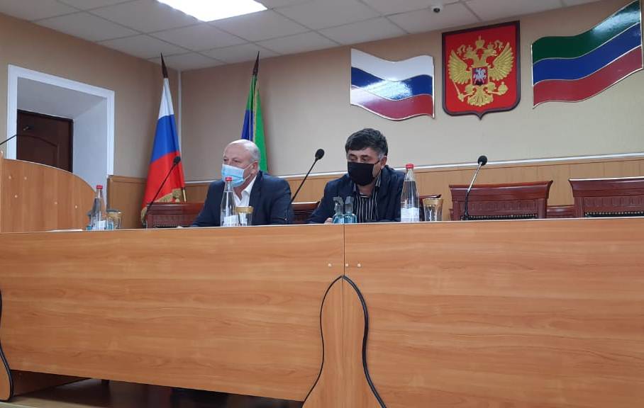 На заседании АТК Хасавюртовского района обсудили  вопросы  контроля соблюдения режима самоизоляции