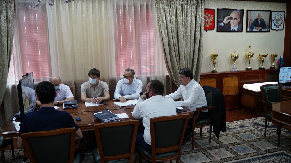 Глава Хасавюртовского района принял участие в работе  совещания в режиме видеоконференцсвязи  под руководством Владимира Иванова