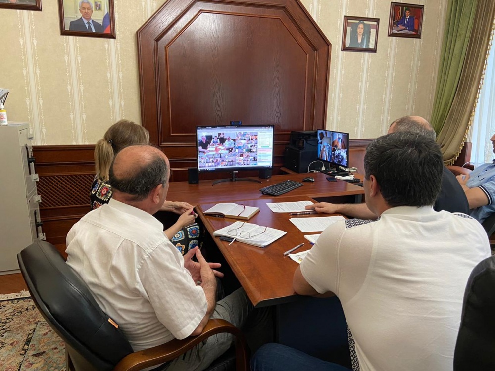 В Хасавюртовском районе с родительскими комитетами обсудили вопросы проведения ЕГЭ  в 2020 году