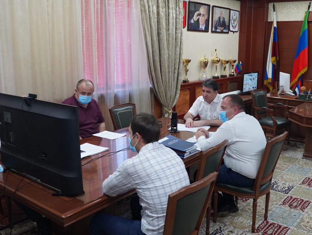 Глава Хасавюртовского района принял участие в работе заседания  Оперативного штаба по борьбе с Covid – 19  под руководством Главы РД Владимира Васильева
