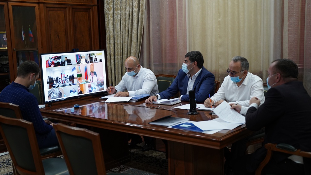 ВКС А.Здунова по обеспечению выплат педагогическим работникам денежного вознаграждения за классное руководство