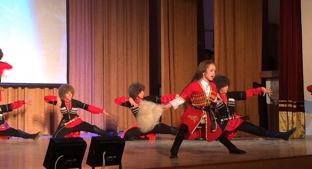 В Хасавюртовском районе прошел  фестиваль детского художественного творчества «Серпантин дружбы»
