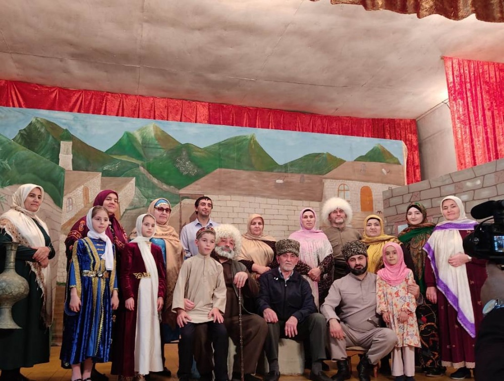 Народный театр селения Ичичали Хасавюртовского района представил постановку в честь Дня народного единства