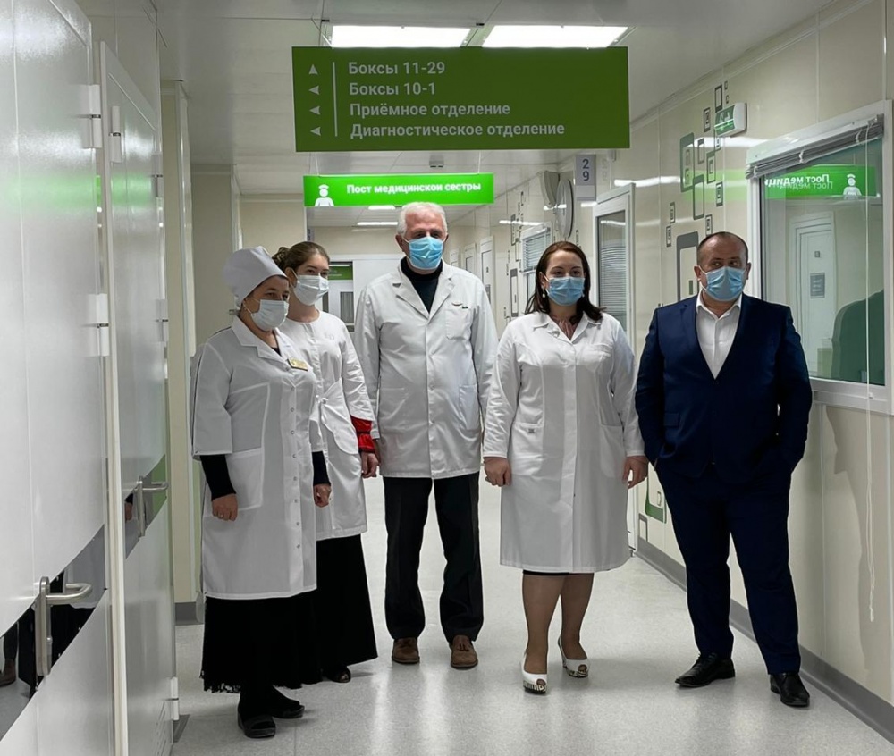 Руководство ЦРБ Хасавюртовского района проинспектировала работу  многофункционального медицинского центра