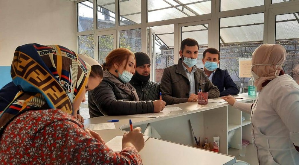 Работники Администрации Молодежного центра и Управления Культуры Хасавюртовского района приняли участие в донорской акции «Капля Жизни»
