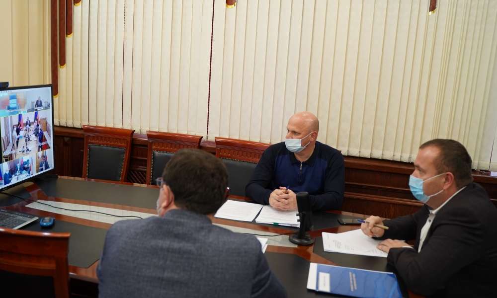 Администрация  Хасавюртовского района приняла участие в работе совещания в режиме видеоконференцсвязи под руководством  Инсафа Хайруллина