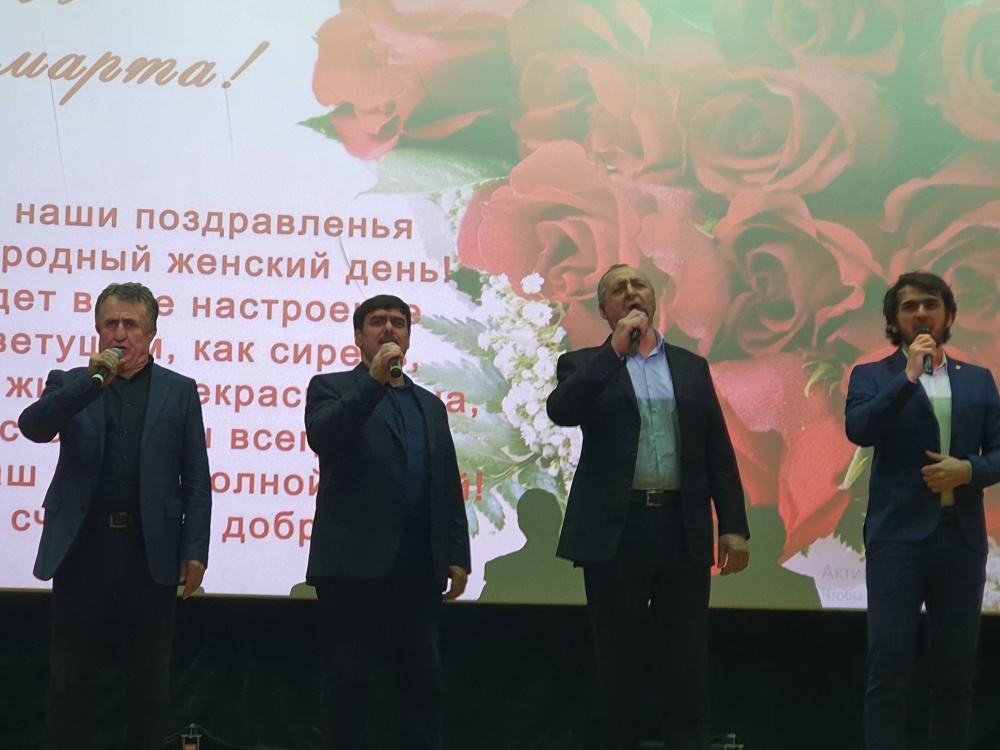 В центрах культуры поселений Хасавюртовского района проходят праздничные онлайн концерты посвященные Международному женскому дню