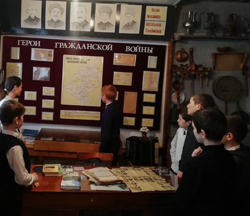 100 летию образования ДААСР школьникам Хасавюртовского района провели «Музейные уроки»