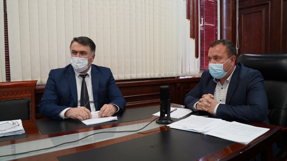 Администрация Хасавюртовского района приняла участие в работе заседания Совета безопасности РД  в режиме видеоконференцсвязи под руководством Сергея Меликова