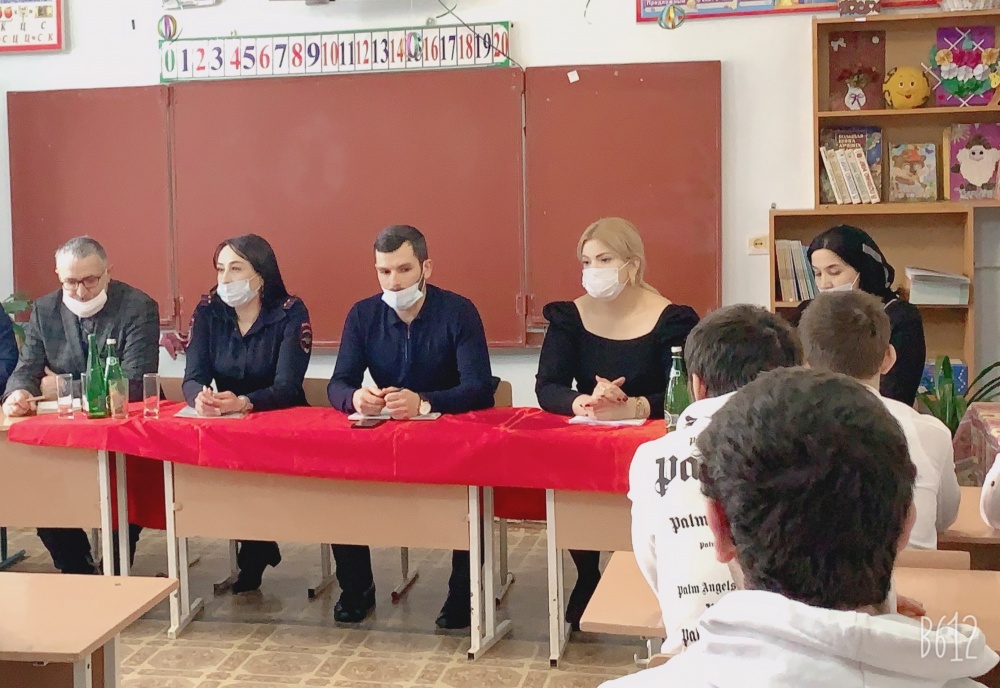 Комиссия по делам несовершеннолетних провела очередные встречи со школьниками района