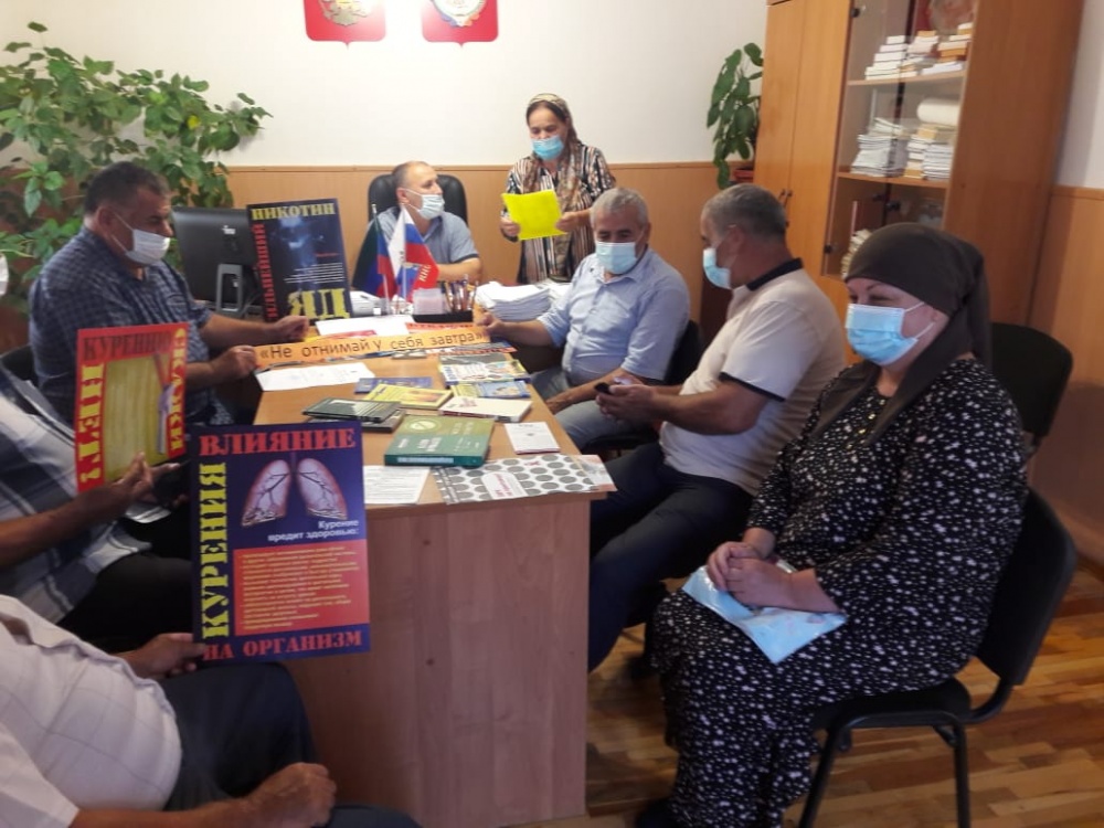 В рамках Международного  день борьбы с наркоманией в учреждениях культуры и библиотечной системы Хасавюртовского района прошел круглый стол по борьбе с наркотиками под эгидой « Я выбираю жизнь»
