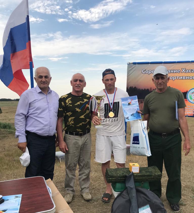В Хасавюртовском районе прошёл открытый Чемпионат  района по ловле рыбы поплавочной удочкой