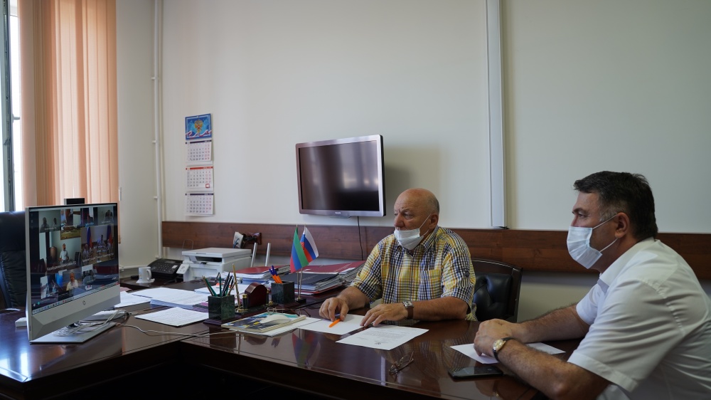 Администрация Хасавюртовского района приняла участие в работе совещания  в режиме видеоконференцсвязи по вопросам противодействия коррупции