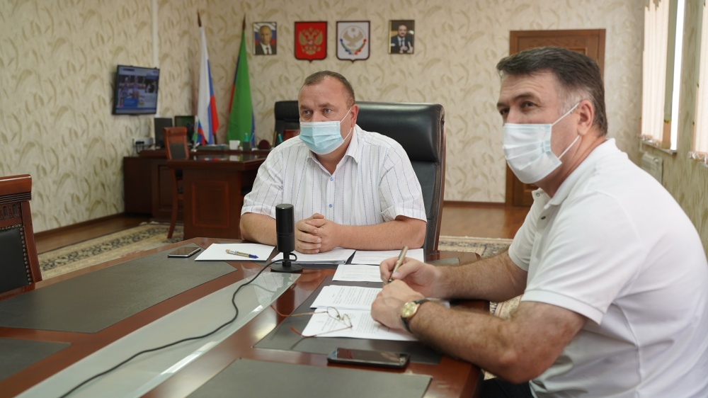Администрация Хасавюртовского района приняла участие в работе совещания в режиме видеоконференцсвязи Министерства транспорта и дорожного хозяйства РД
