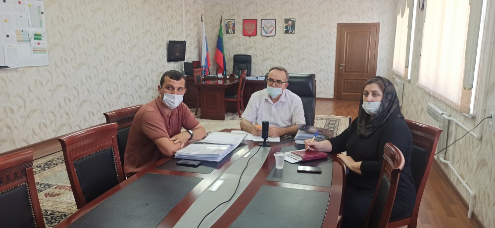 Администрация Хасавюртовского района приняла участие в работе совещания  в режиме видеоконференцсвязи Министерства природных ресурсов и экологии РД
