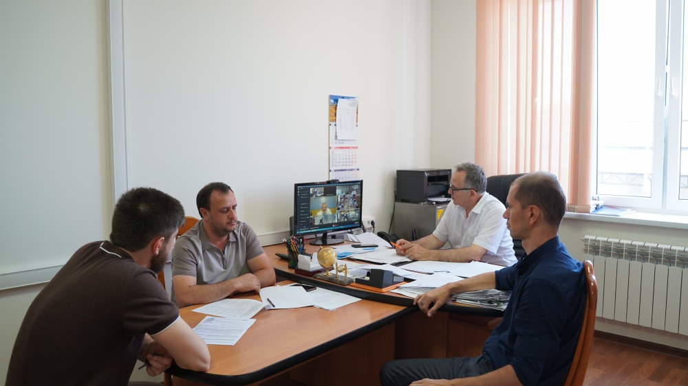 Администрация Хасавюртовского района приняла участие в работе Правительственного совещания  в режиме видеоконференцсвязи
