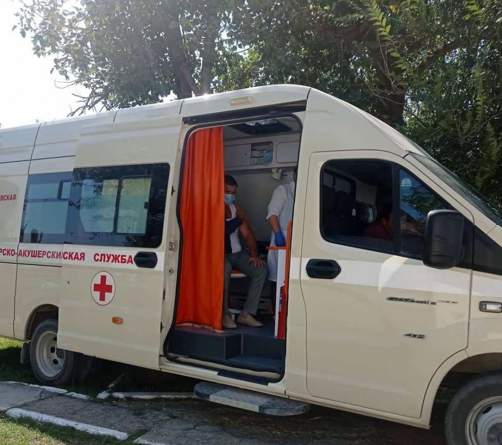 В Хасавюртовском районе продолжается  вакцинации жителей, работников госучреждений и отдельных групп граждан по эпидемическим показаниям