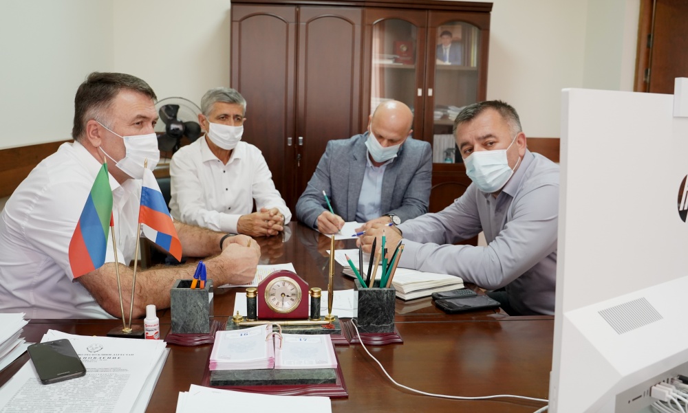 Администрация Хасавюртовского района приняла участие в работе совещания в режиме видеоконференцсвязи Министерства энергетики и ЖКХ РД