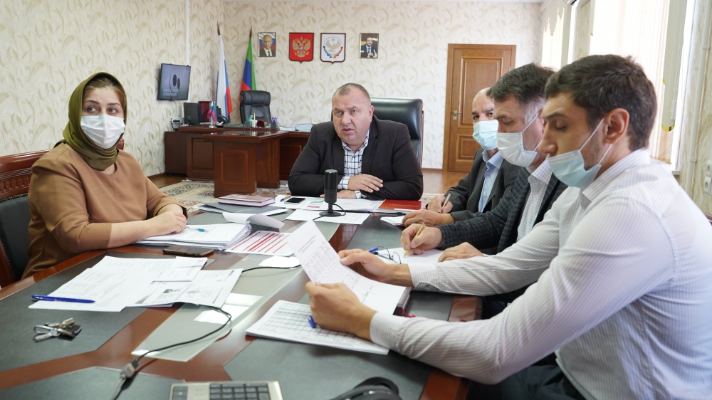 В администрации Хасавюртовского района состоялось очередное   совещание с главами поселений в режиме ВКС