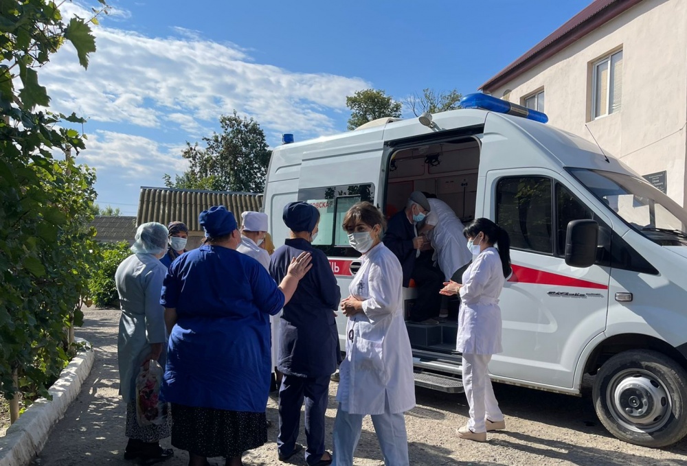 В Хасавюртовском районе продолжается акция социальной поддержки людей старшего возраста прошедших вакцинацию