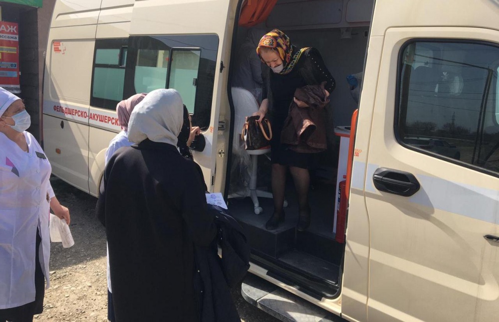В Хасавюртовском районе активно идет процесс массовой вакцинации и акция социальной поддержки людей старшего возраста прошедших вакцинацию