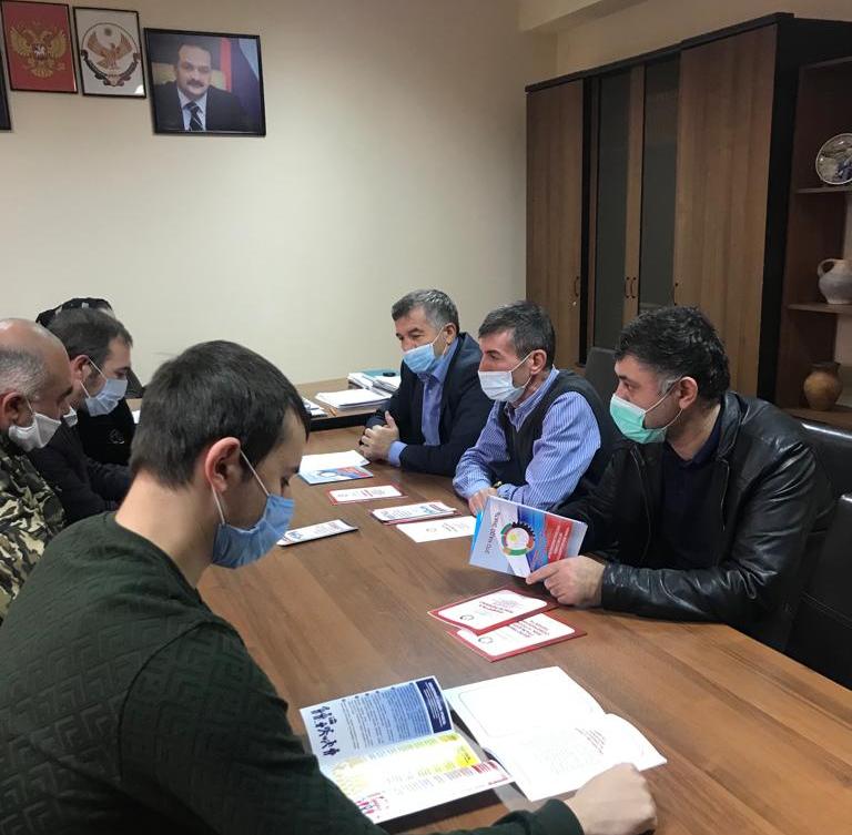В Хасавюртовском районе прошел «Круглый стол» по обсуждению принимаемых мер в сфере межнациональных и межконфессиональных отношений.