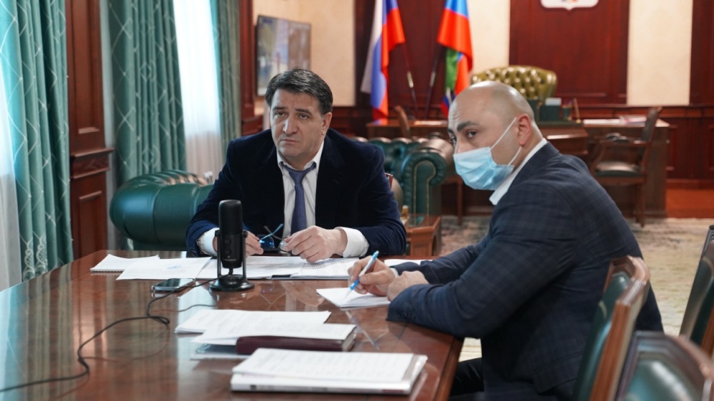 Глава  Хасавюртовского района принял участие в работе Правительственного совещания в режиме видеоконференцсвязи под руководством Сергея Меликова