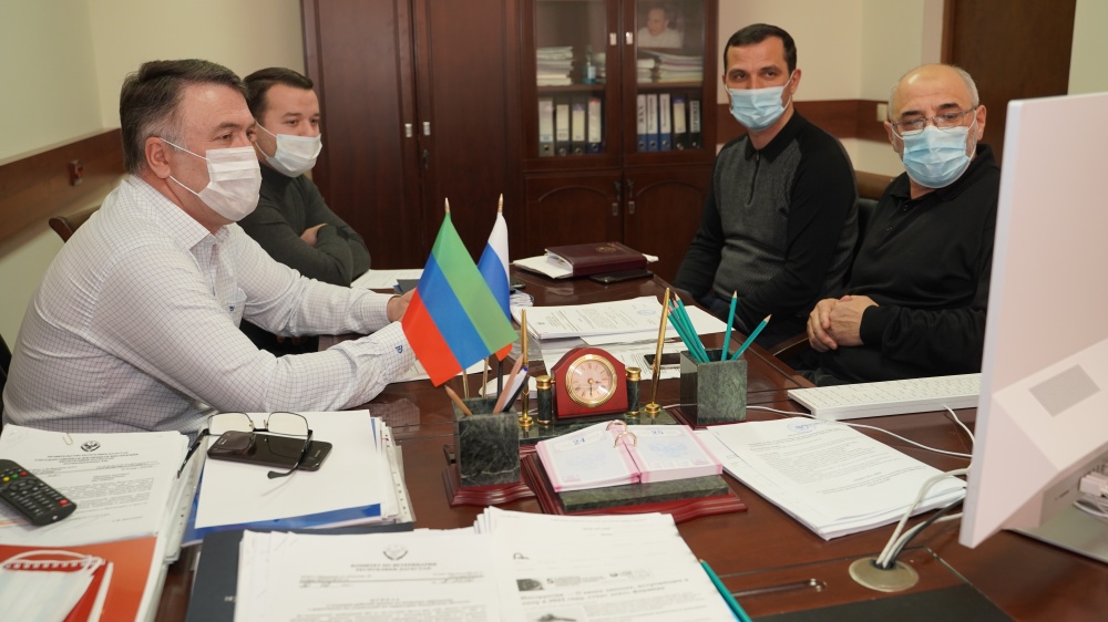 Администрация Хасавюртовского района приняла участие в работе совещания в режиме видеоконференцсвязи Агентства по предпринимательству и инвестициям РД