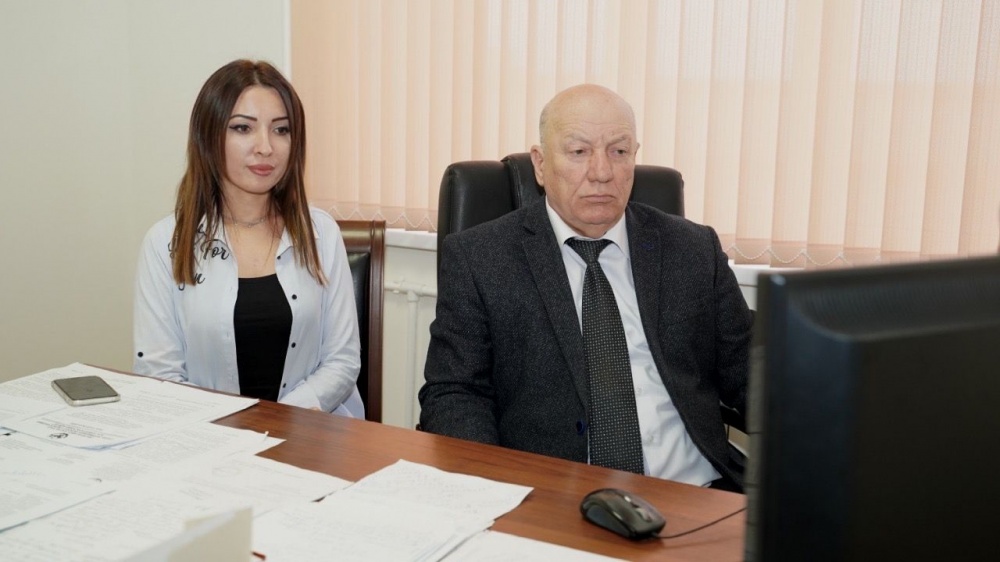 Администрация Хасавюртовского района приняла участие в работе совещания в режиме видеоконференцсвязи Управления Главы РД по вопросам противодействия коррупции