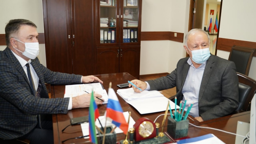 Администрация Хасавюртовского района приняла участие в работе совещания  в режиме видеоконференцсвязи Государственной жилищной инспекции РД