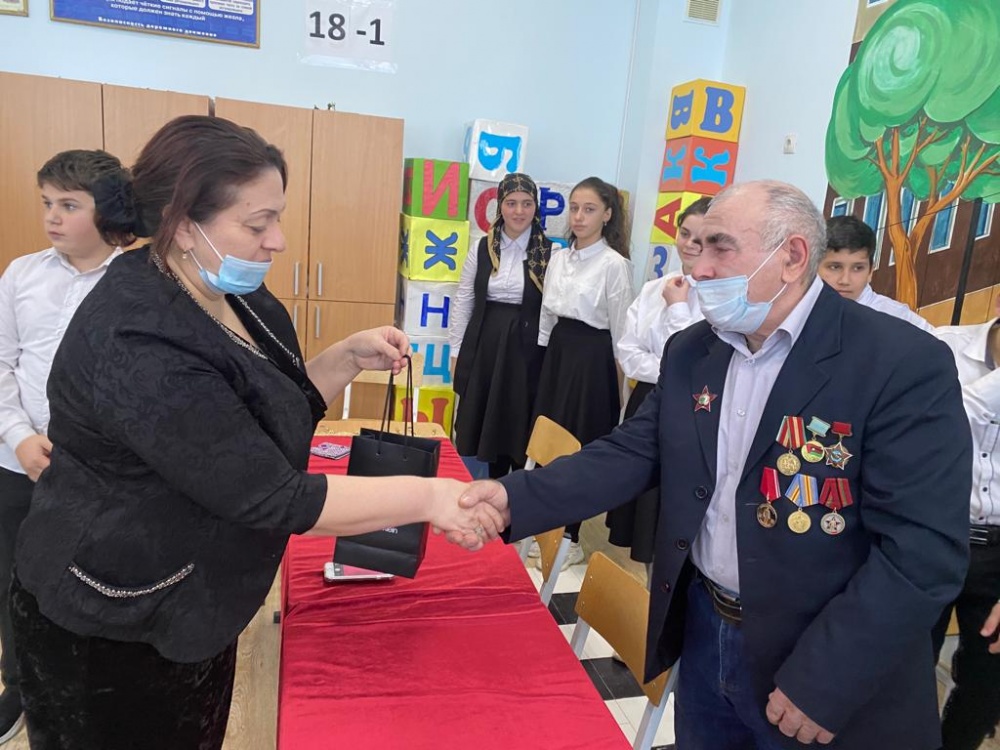 В учреждениях культуры и библиотеках поселений Хасавюртовского района проходят мероприятия к Памятной дате 33 – й годовщине вывода Советских войск из Афганистана