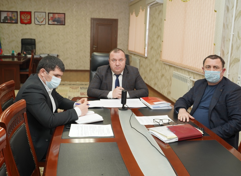 Администрация Хасавюртовского района приняла участие в работе  Правительственного совещания в режиме видеоконференцсвязи под руководством Абдулмуслима Абдулмуслимова
