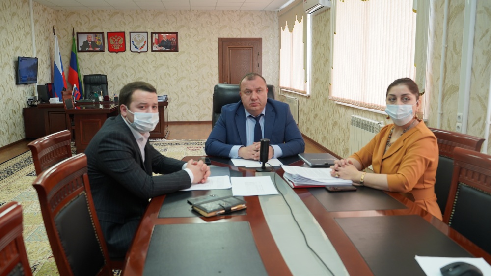 Администрация Хасавюртовского района приняла участие в работе  регионального совещания Министерства по земельным и имущественным отношения РД   «Имущественной поддержки субъектов МСП»