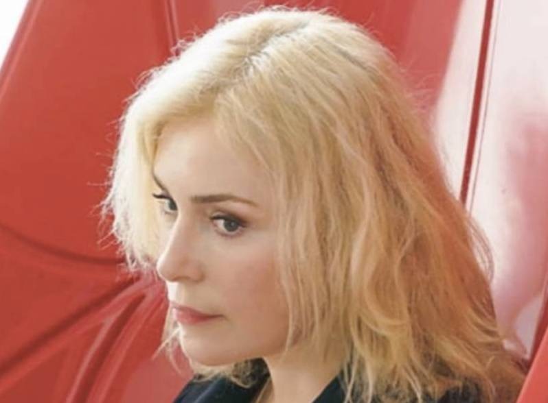 Известная актриса Мария Шукшина озвучила свое отношение к сбежавшим за границу знаменитостям