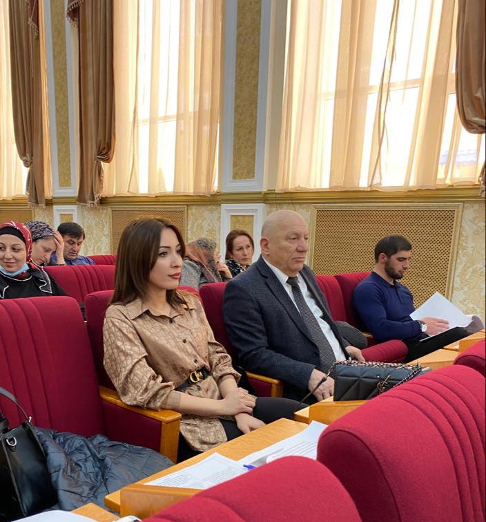 Администрация Хасавюртовского района приняла участие в работе семинара по вопросам предоставления сведений о доходах, расходах, имущественных обязательств