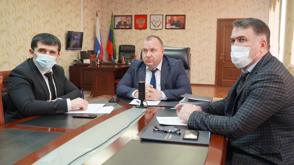 Администрация Хасавюртовского района приняла участие в работе  Правительственного совещания  в режиме ВКС  под руководством Абдулмуслима Абдулмуслимова