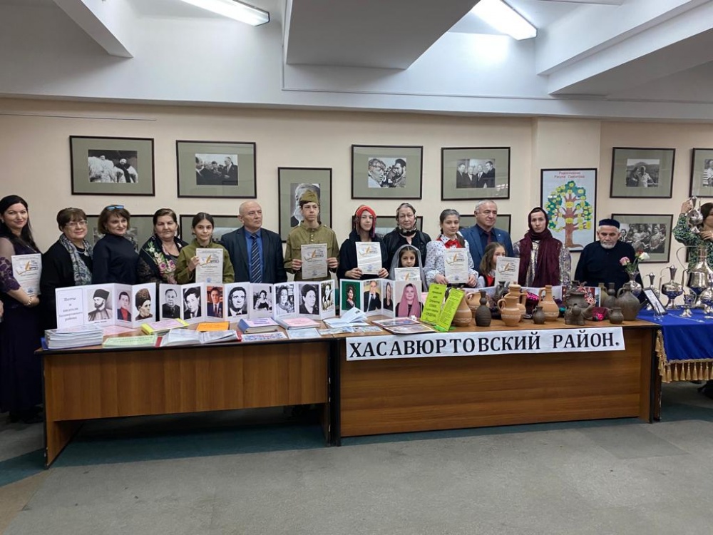 Учреждения культуры и библиотечной системы Хасавюртовского района приняли участие в акции «Культура села – городу»