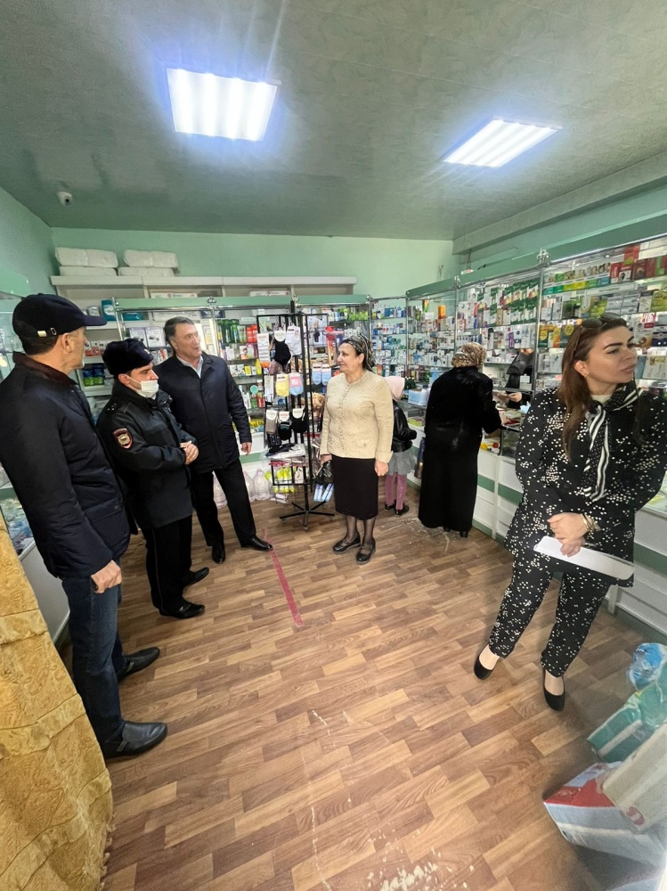 Оперативный штаб по обеспечению устойчивого развития экономики Хасавюртовского района продолжает мониторинг ценообразования на потребительском и аптечном рынке муниципалитета