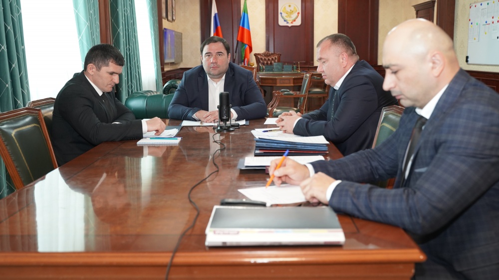 Глава  Хасавюртовского района принял участие в работе Правительственного совещания в режиме видеоконференцсвязи под руководством Алексея Гасанова